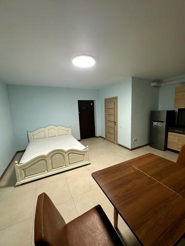 Сергія Колоса вул., 1-Б