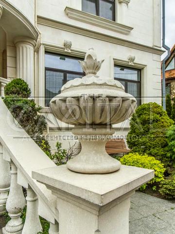 Звіринецька вул.