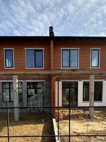 Волошкова вул., 3