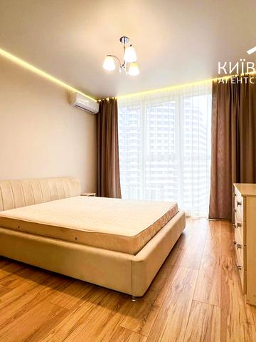 Воскресенська вул., 2-В