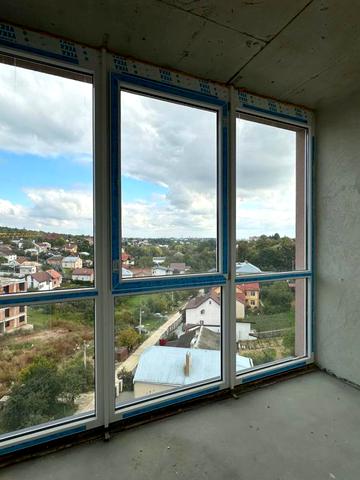 Очеретяна вул., (Будинок)