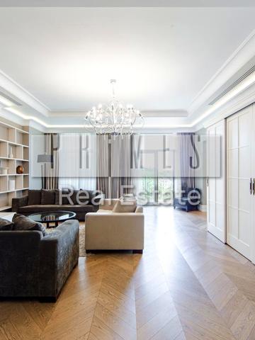 Новоселицька вул., (Будинок 5)