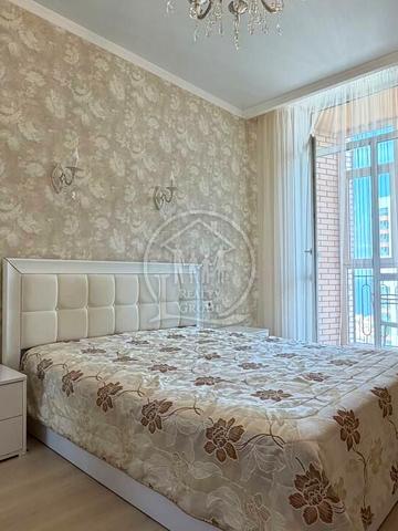 Аркадійське плато вул. (Гагаринське плато), 9