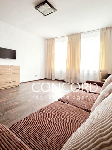 Клавдіївська вул., 40-Г