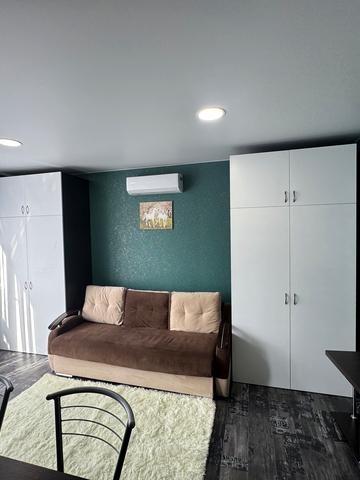 Європейського Союзу просп. (Правди), 41-В