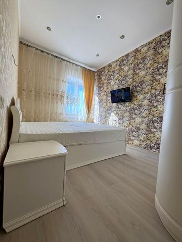 Левадна вул., 56