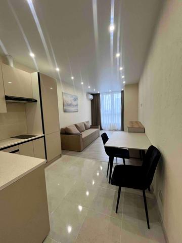 Перлинна вул., 11