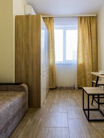 Миколи Руденка бульв. (Кольцова), 8 BOX