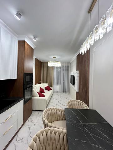 Генуезька вул., 1/1