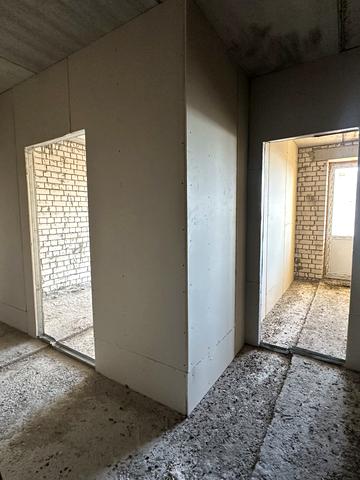 Валерія Лобановського вул., 30