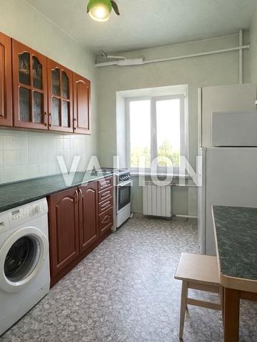 Тульчинська вул., 7