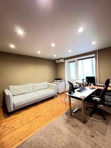 Шодуарівська вул. (Людмили Сталь), 5