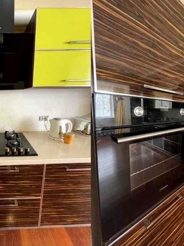 Лебединська вул., 3