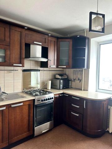 Шекспіра пров., 7