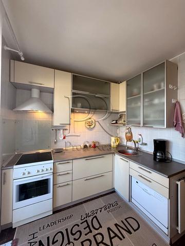 Вячеслава Чорновола вул., 8