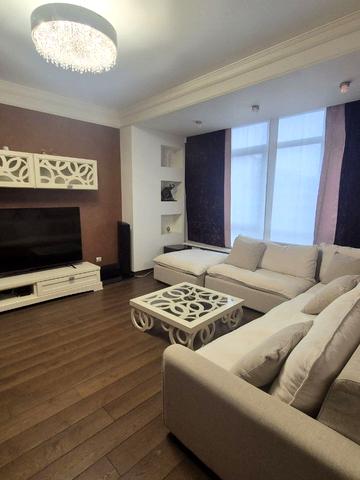 Андрія Верхогляда вул. (Михайла Драгомирова), 12