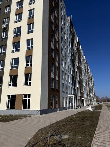 Анатолія Луценка вул., (Будинок 18)