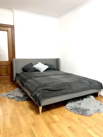 Білогірська вул., 18-А