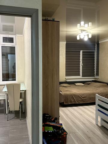 Київська вул., 8-Б