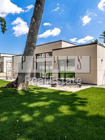 Погребного вул., 17