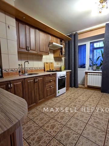 Заливна вул., 5