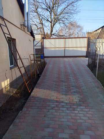 Артезіанський пров., 7