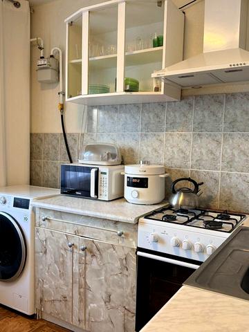 Максима Залізняка вул., 18