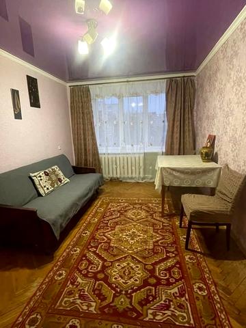 Торговиця вул., 6