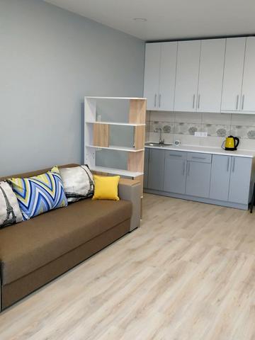 Чубинського вул., 8-В