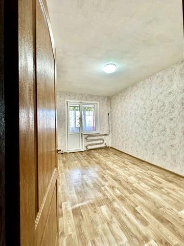 Героїв просп., 19