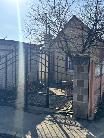 Боярка вул., 36