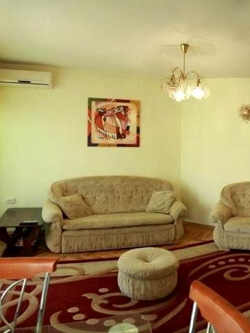 Соборна вул., 40