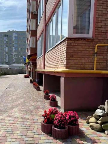 Богдана-Ігора Антонича вул., 5а