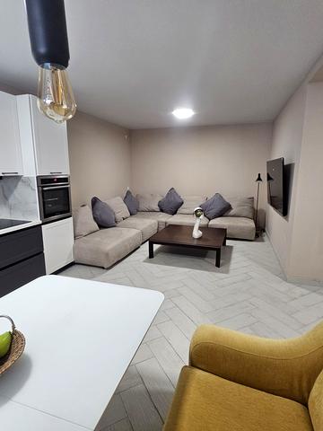 50-та Садова вул., 13