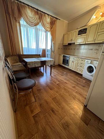 Левітана вул., 62/1