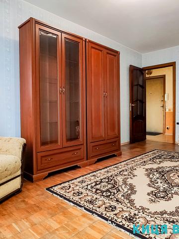 Березняківська вул., 36