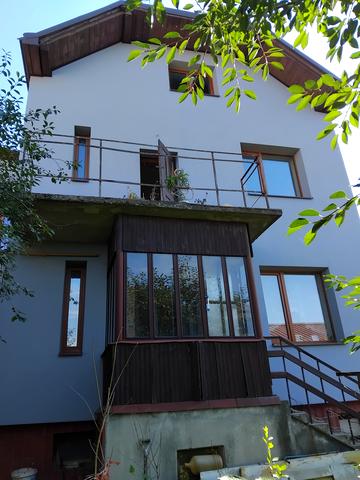 Глинянський Тракт вул., 44