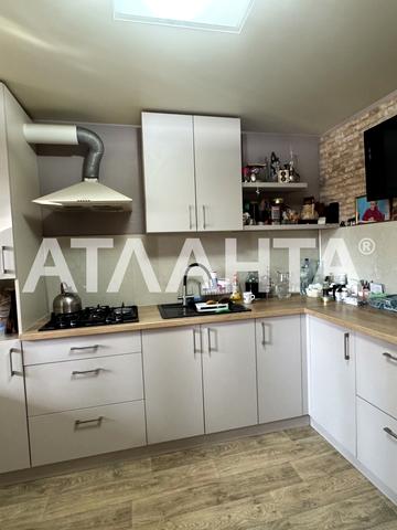 Космонавтів вул., 58/2