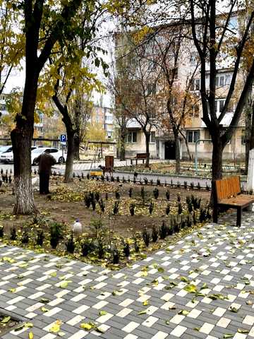 Євгенія Логінова вул. (Крилова), 8/1