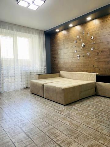 Сержанта Жужоми вул., 3