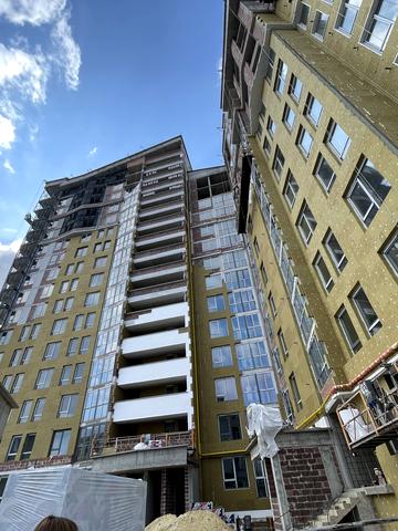 Юліана Опільського вул., 1