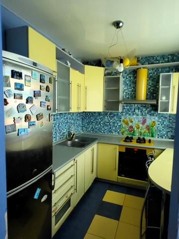 Нескорених вул., 26