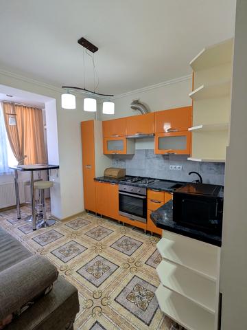 Владики Софрона Мудрого вул., (Будинок)