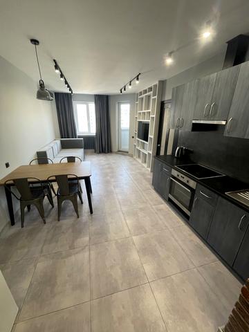 Сухумська вул., 11