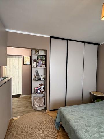 Івана Сірка вул., 2