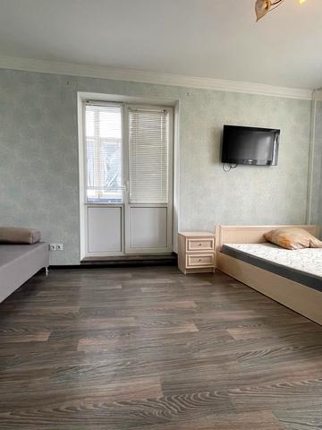 Михайла Лушпи просп., 22