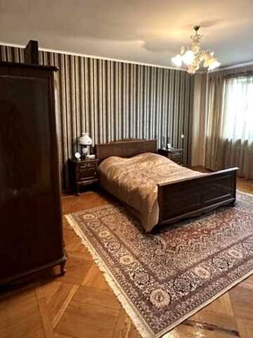 Корольова вул., 56