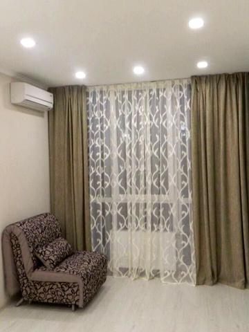 Середньофонтанська вул., 30/1