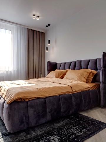 Вячеслава Чорновола просп. (), 77