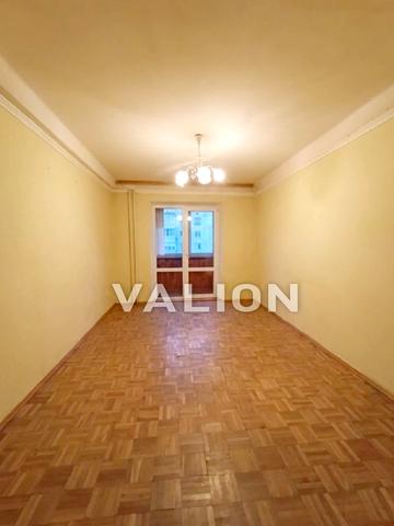 Кавказька вул., 7